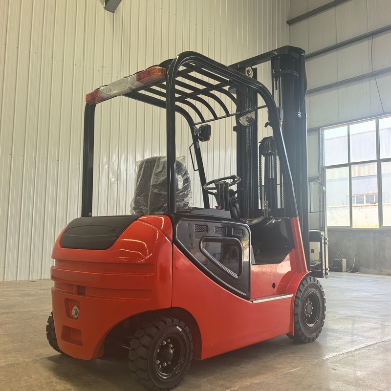 2 Ton Forklift