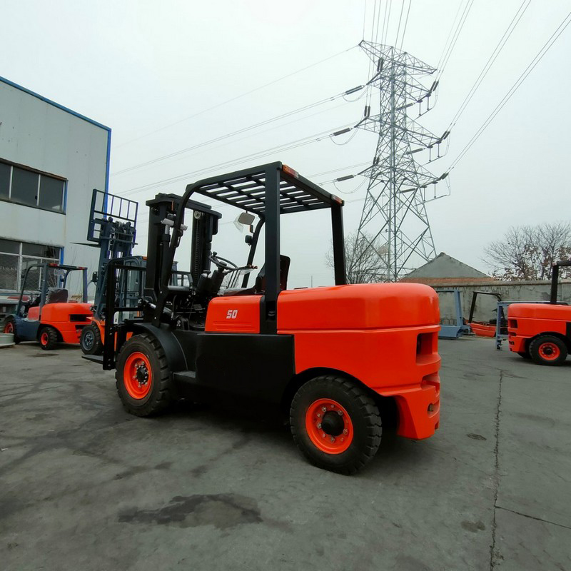 Small 5 Ton Diesel Forklift