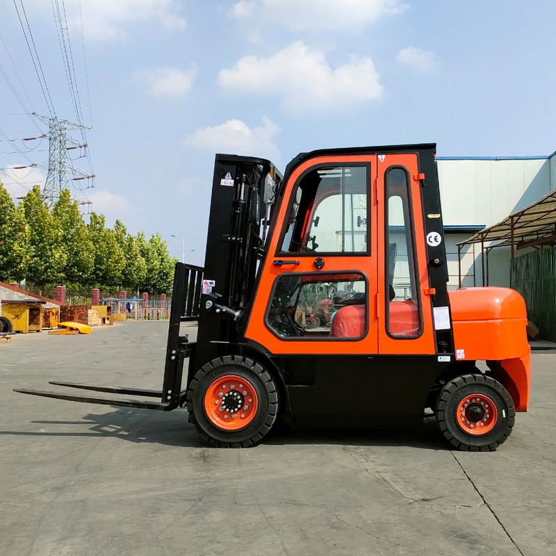 Diesel Forklift with Cab