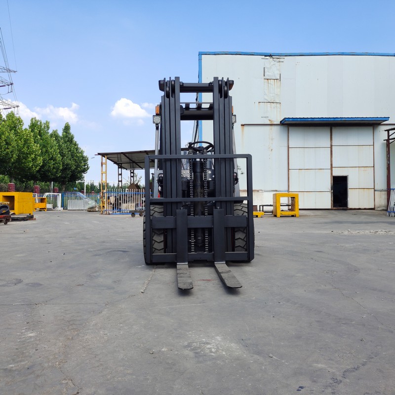 LPG Forklift Truck
