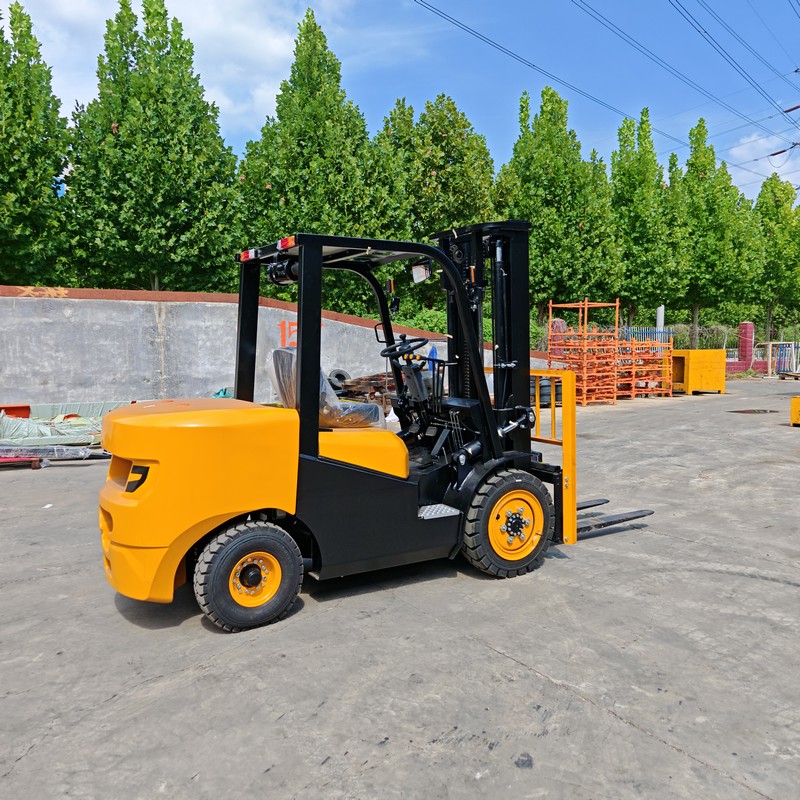 Forklift 4t