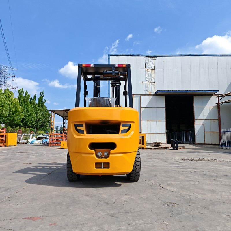 Forklift 4t
