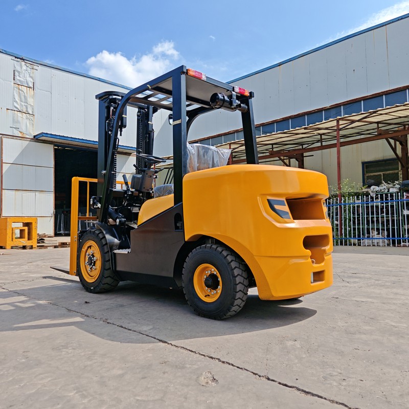 Forklift 4t