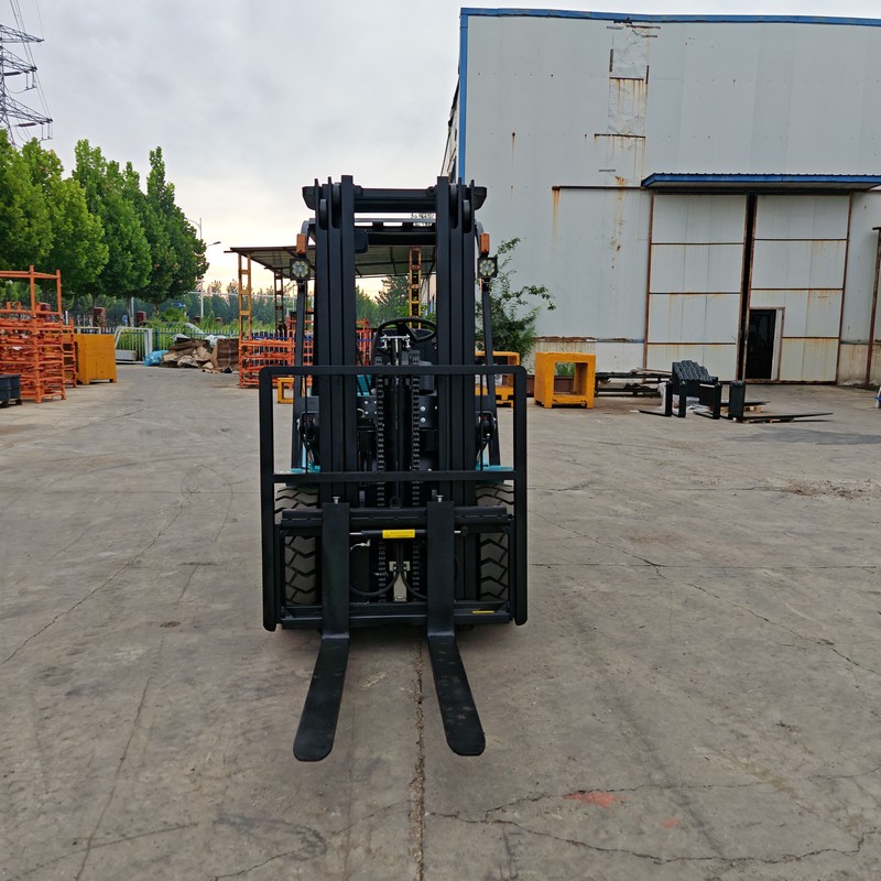 IC Pneumatic Tire Forklifts