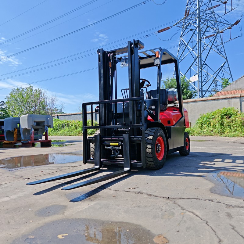 2 Ton LPG Forklift