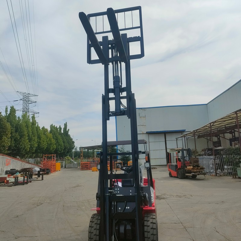 Low Mast Forklifts