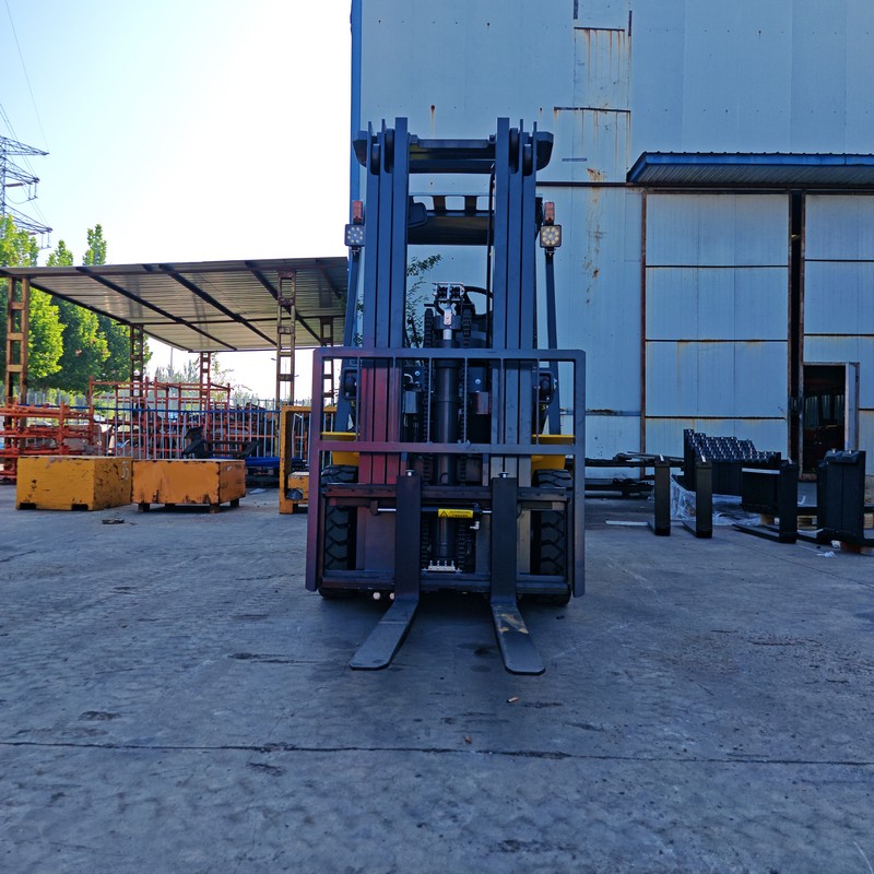2.5T Diesel Forklift