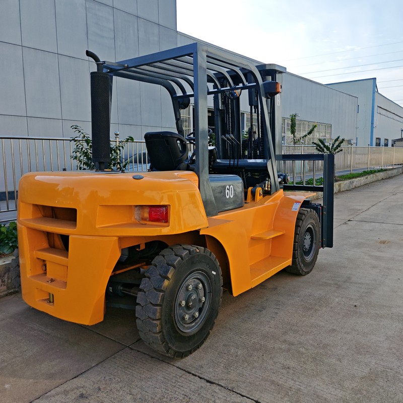 Forklift 6 Ton