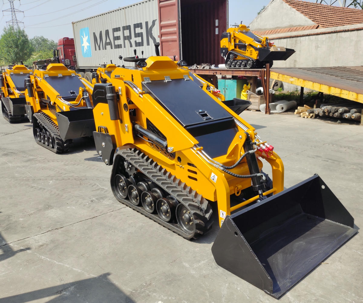 Skid Steer Loader Shipment Photo