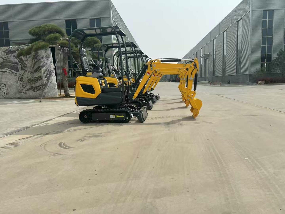 Indoor Construction Excavator