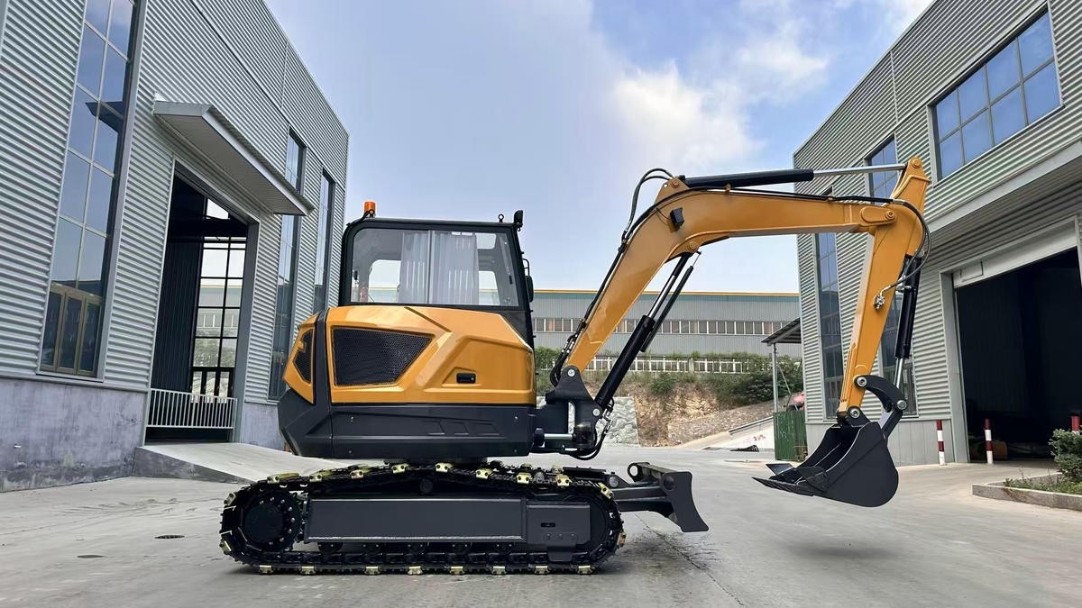 6 Ton Excavator