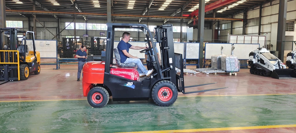 Forklift Forklift